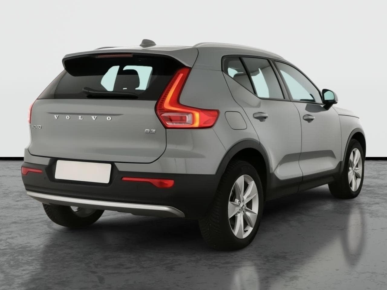 2023 Volvo XC40 - 7