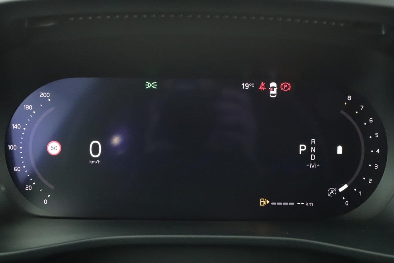 2023 Volvo XC40 - 20