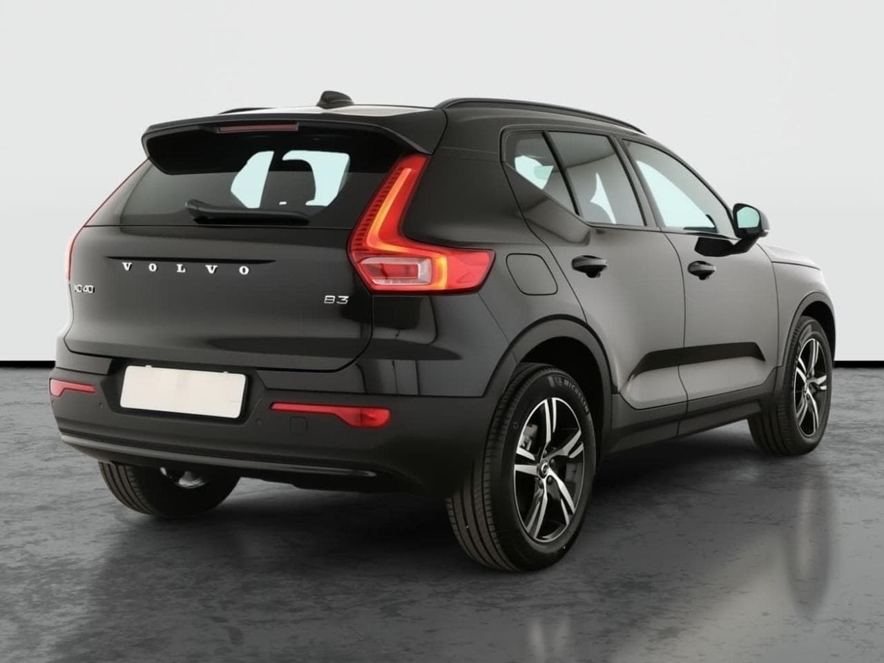 2026 Volvo XC40 - 12