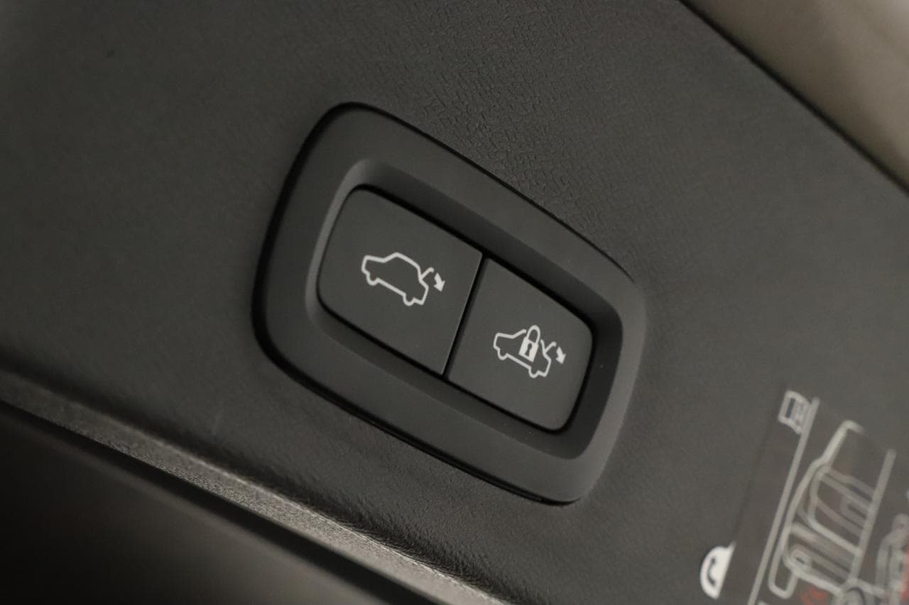 2020 Volvo XC40 - 35