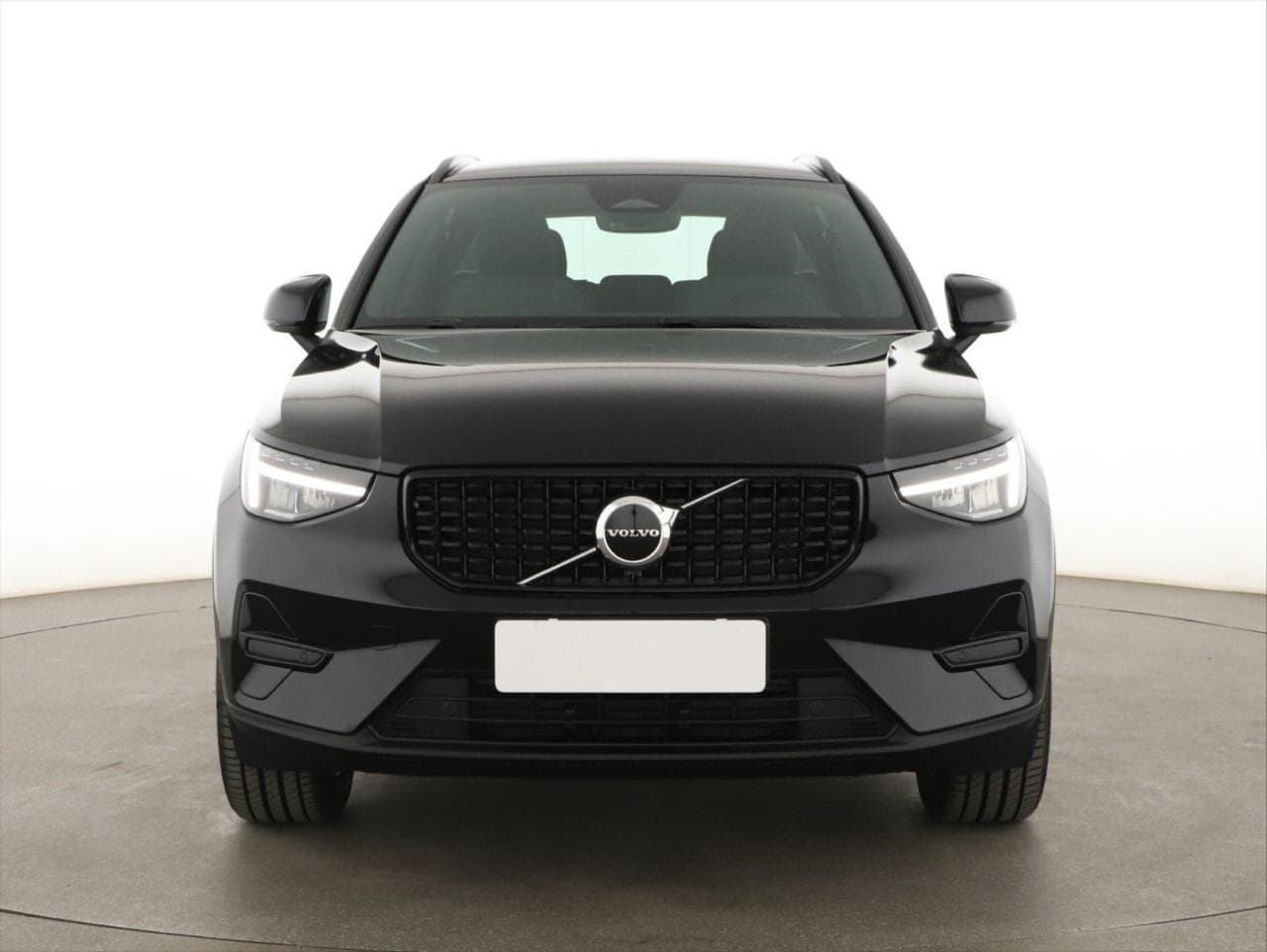 2026 Volvo XC40 - 3