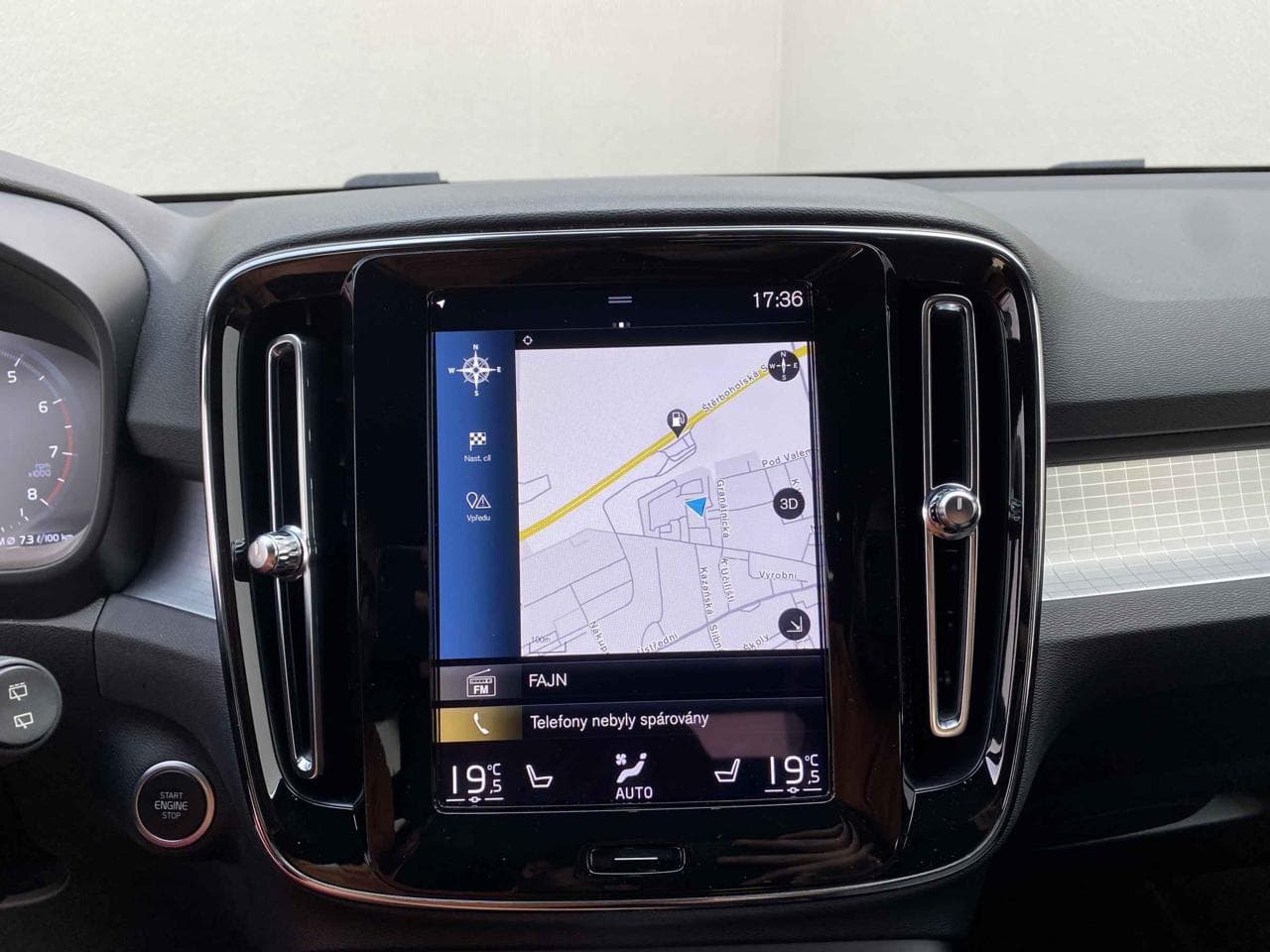 2022 Volvo XC40 - 30