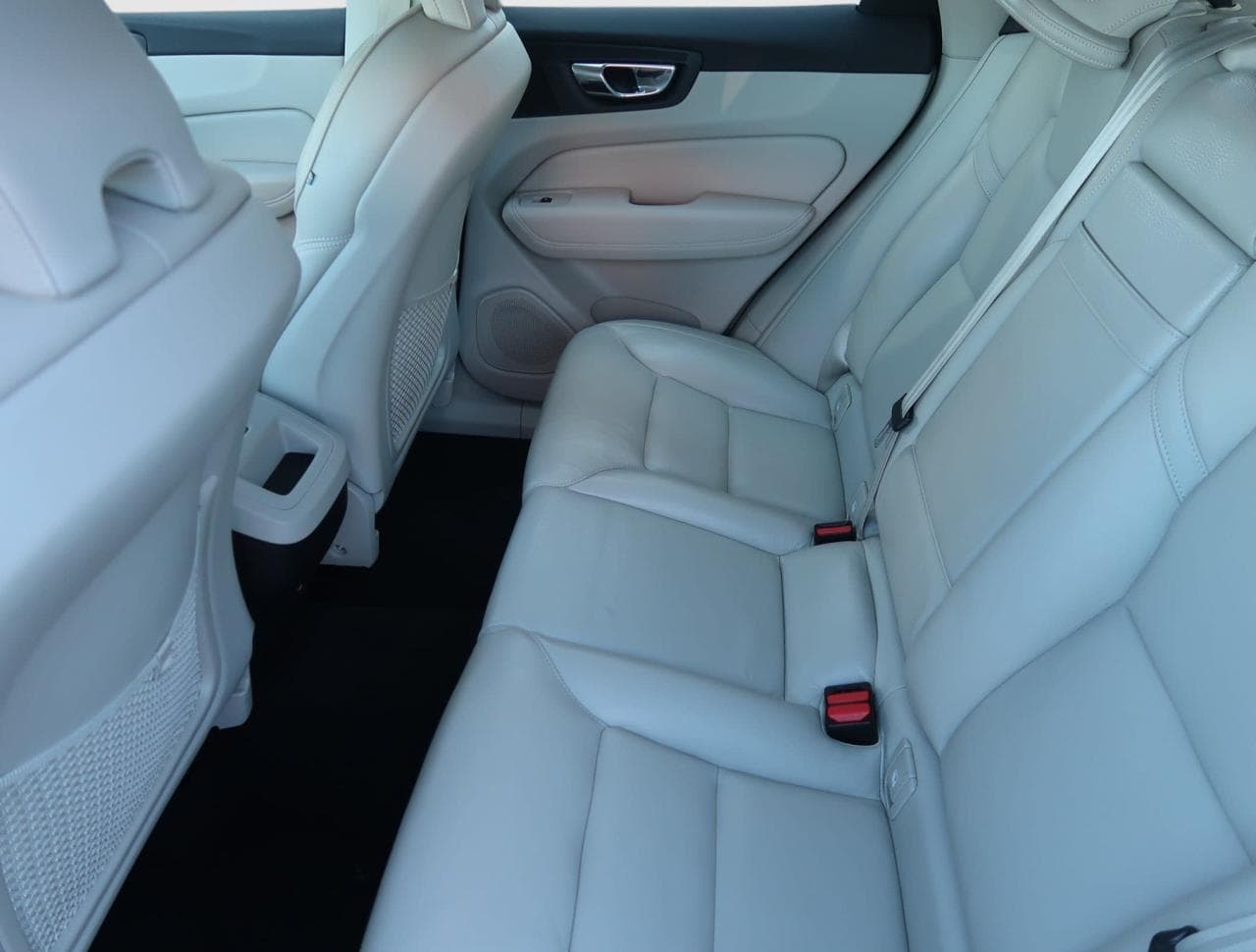 2020 Volvo XC60 - 15