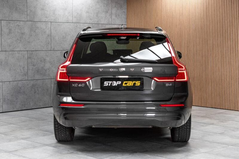 2023 Volvo XC60 - 5