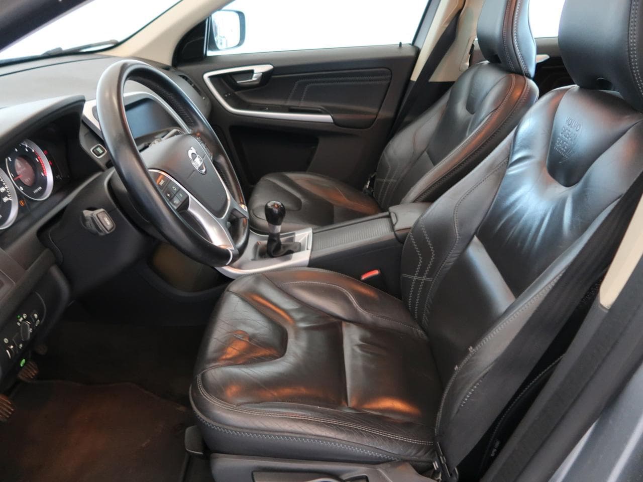 2011 Volvo XC60 - 30