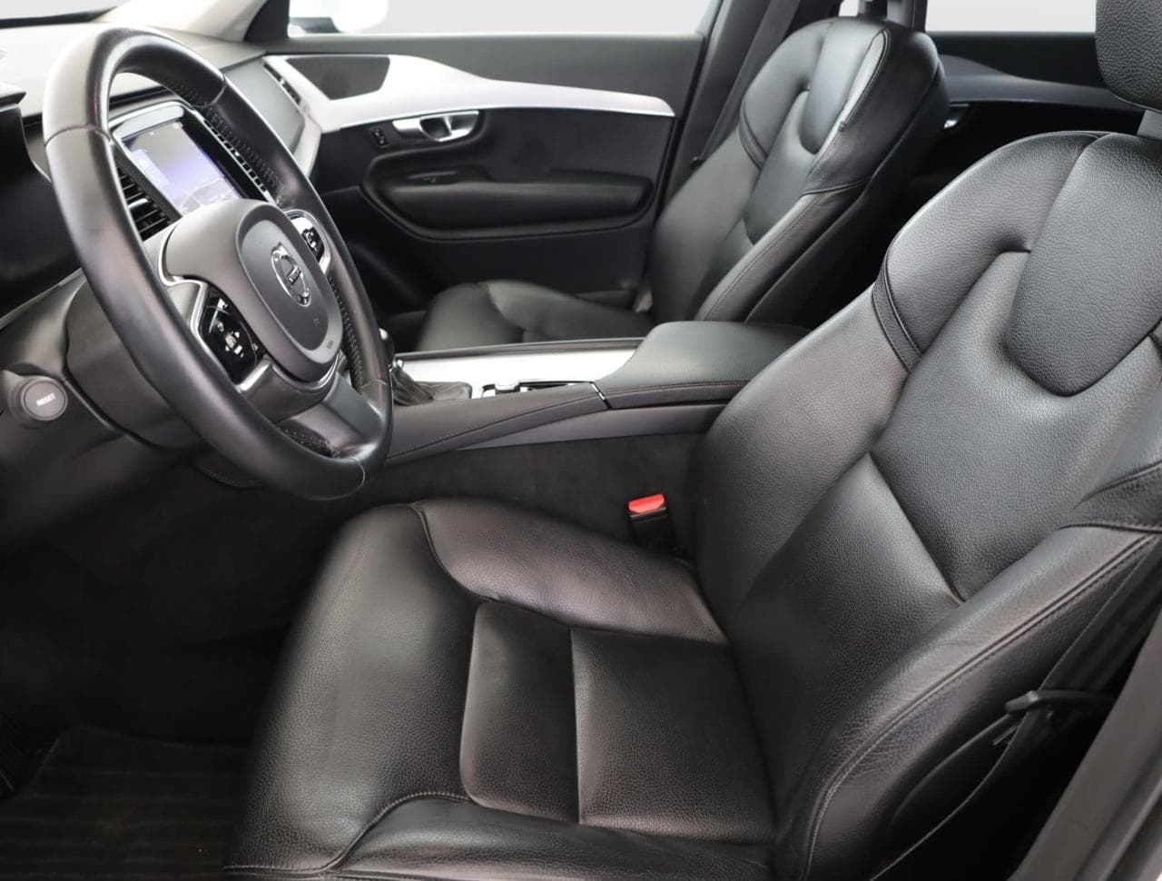 2016 Volvo XC90 - 28