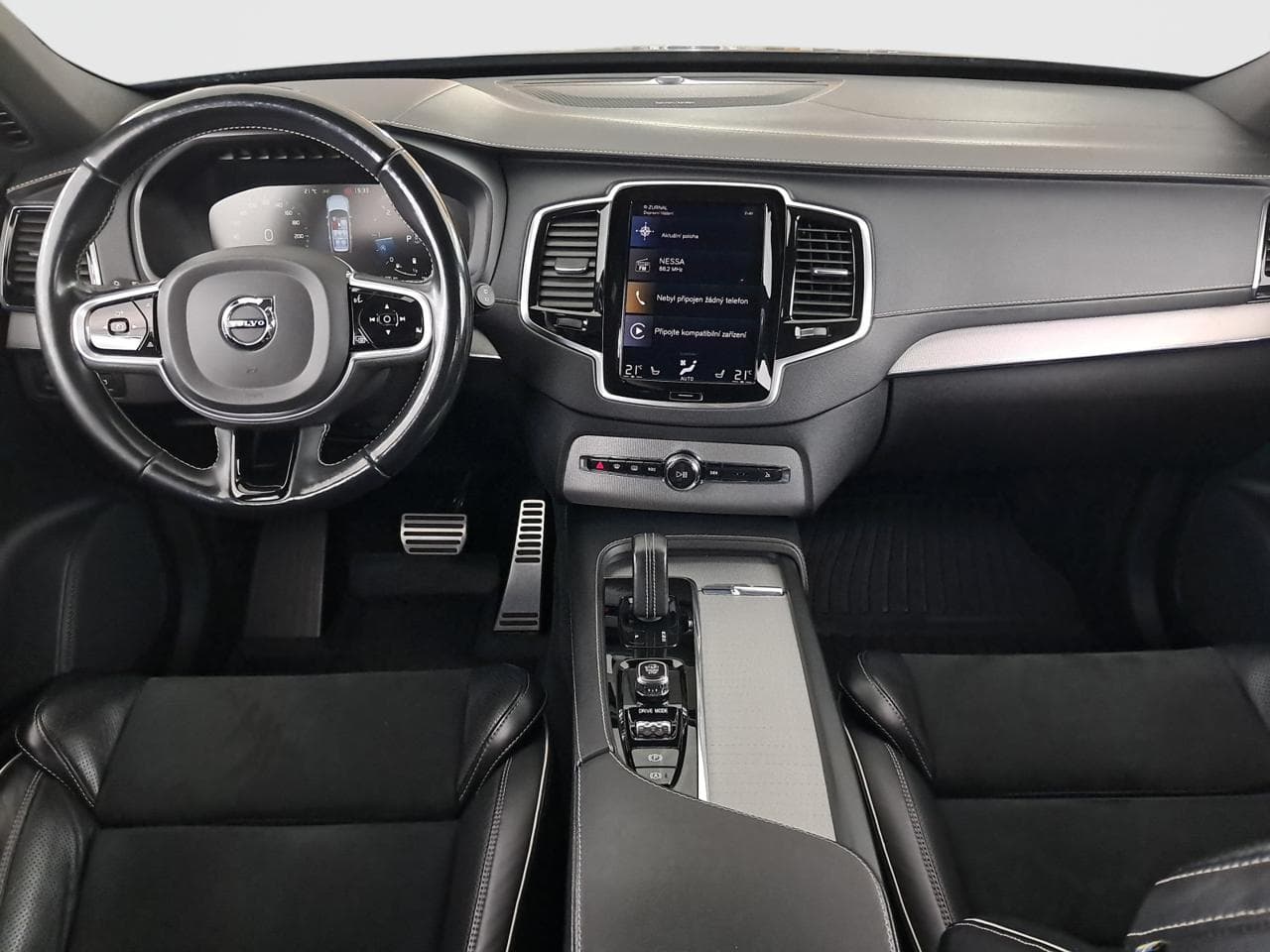 2021 Volvo XC90 - 19