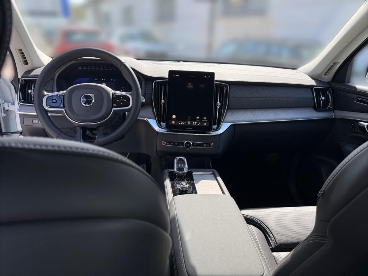 2026 Volvo XC90 - 10