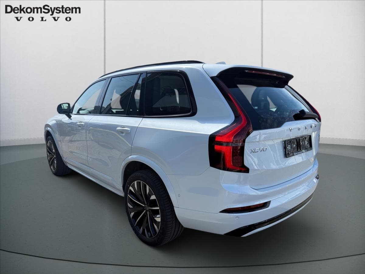 2026 Volvo XC90 - 4