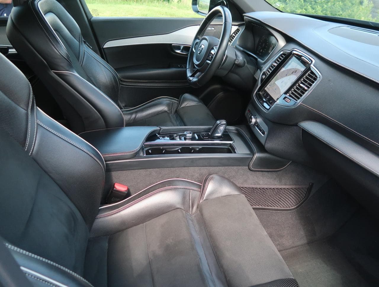 2020 Volvo XC90 - 18