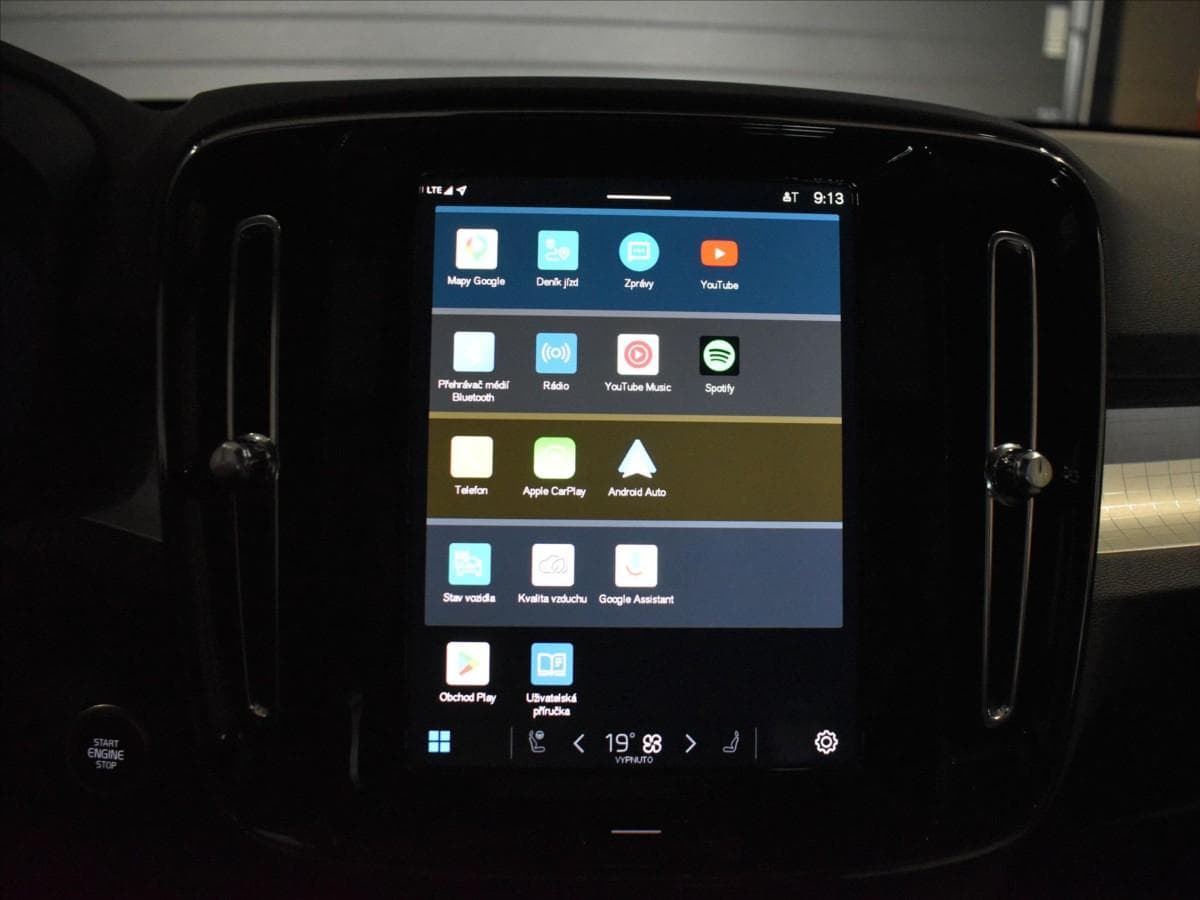 2023 Volvo XC40 - 2
