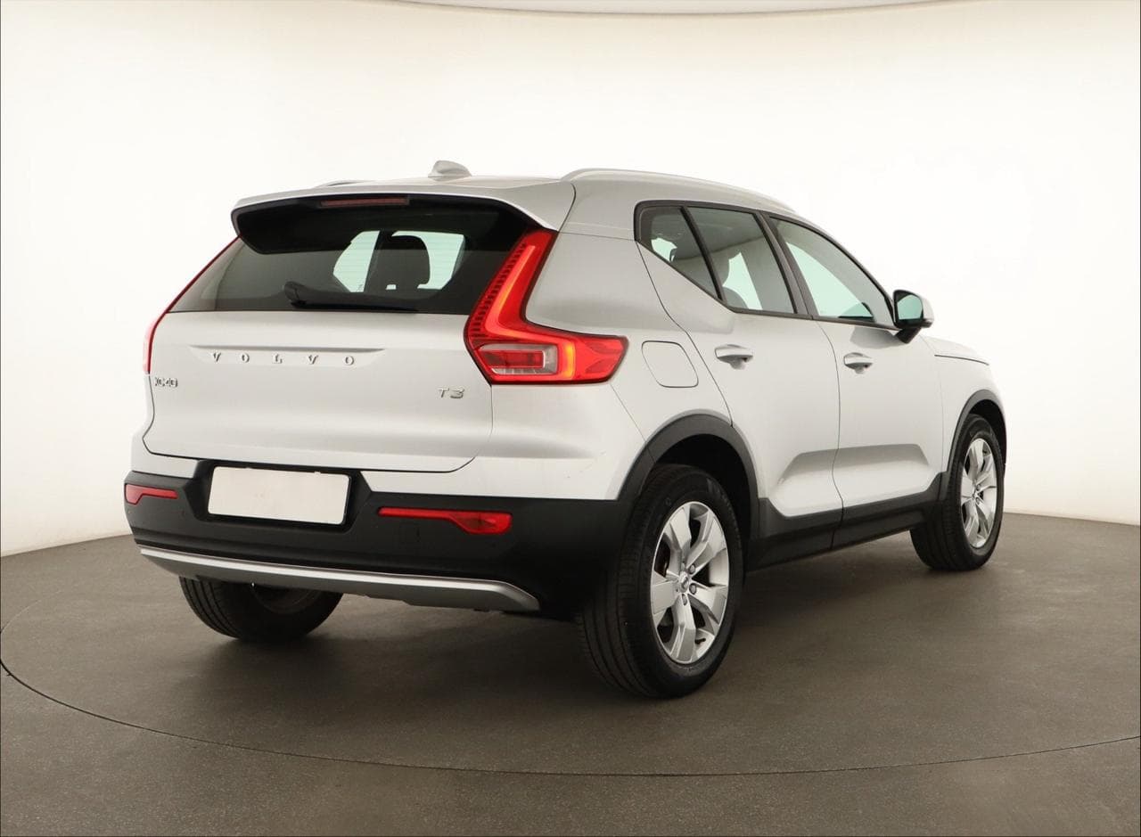 2018 Volvo XC40 - 13