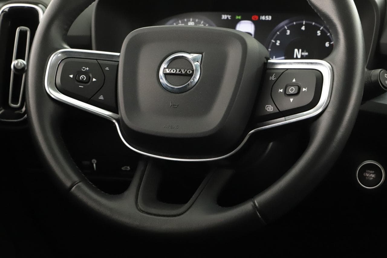 2018 Volvo XC40 - 26