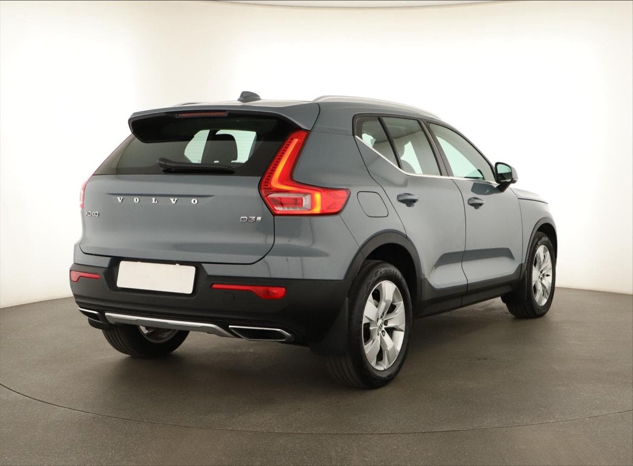 2019 Volvo XC40 - 7