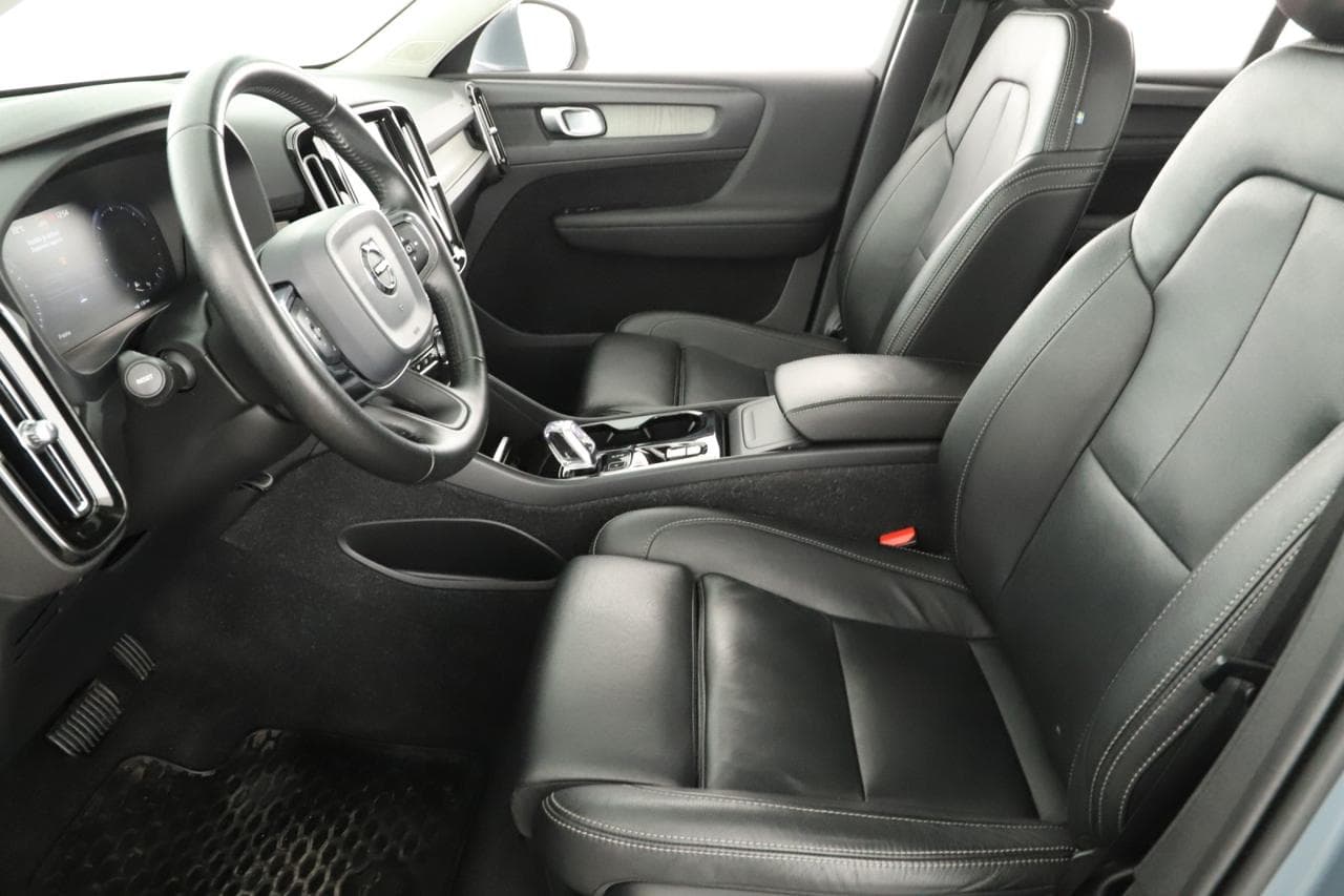2019 Volvo XC40 - 13