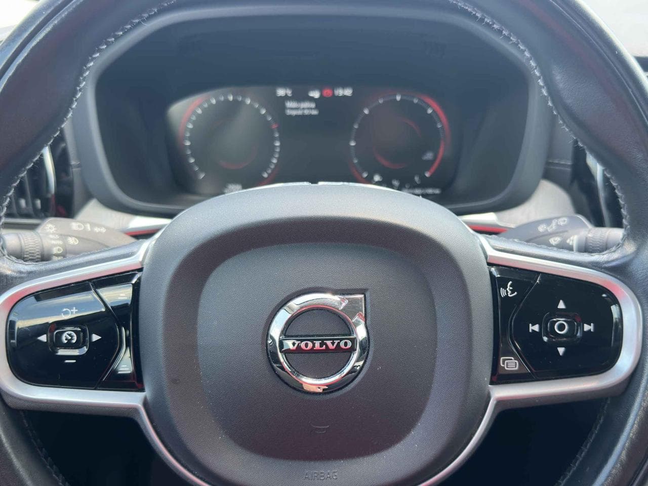2021 Volvo XC60 - 21
