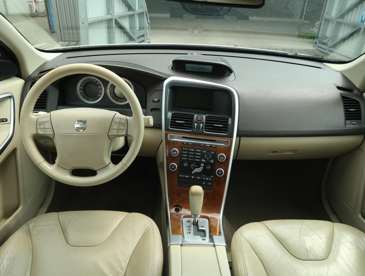 2009 Volvo XC60 - 10