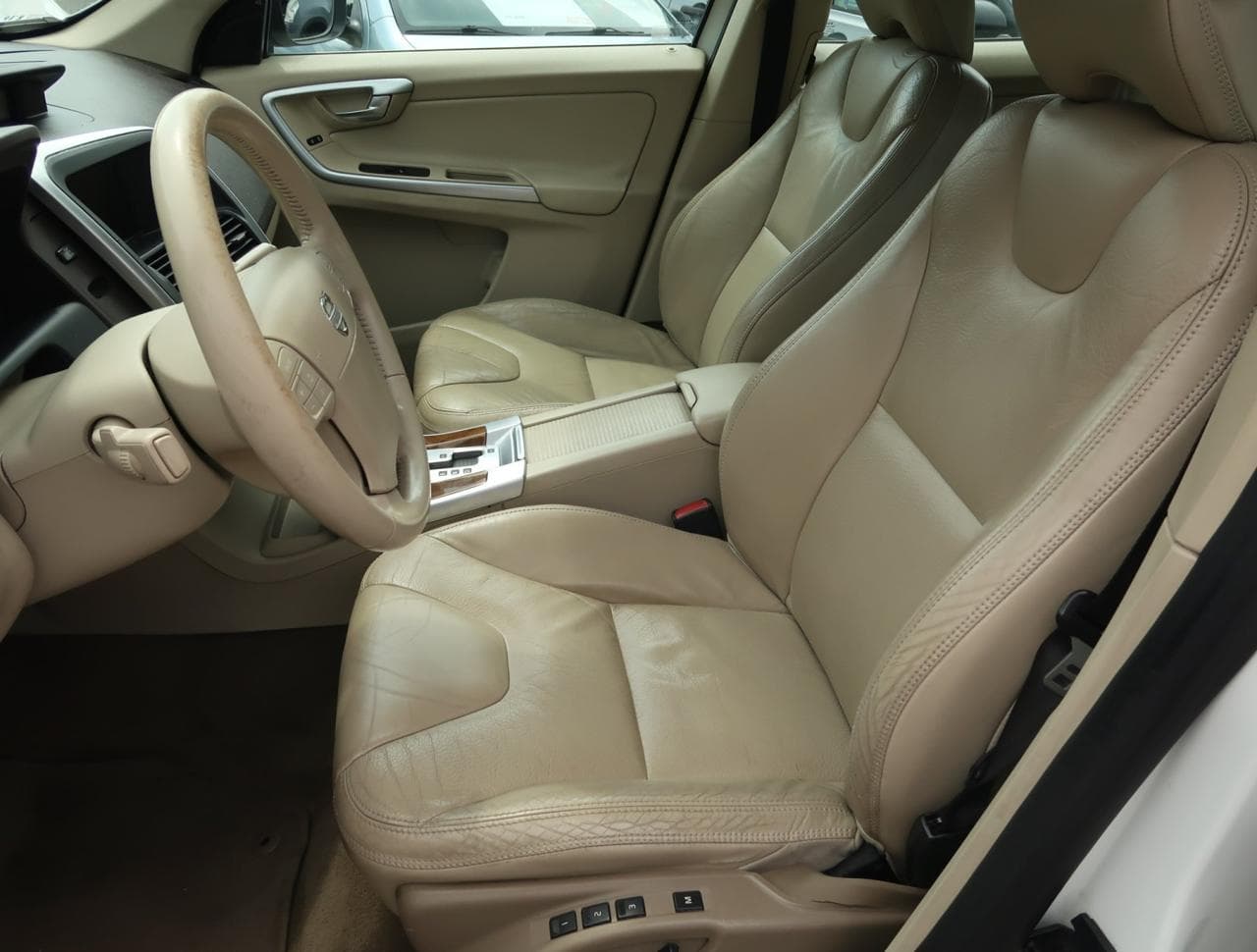 2009 Volvo XC60 - 16