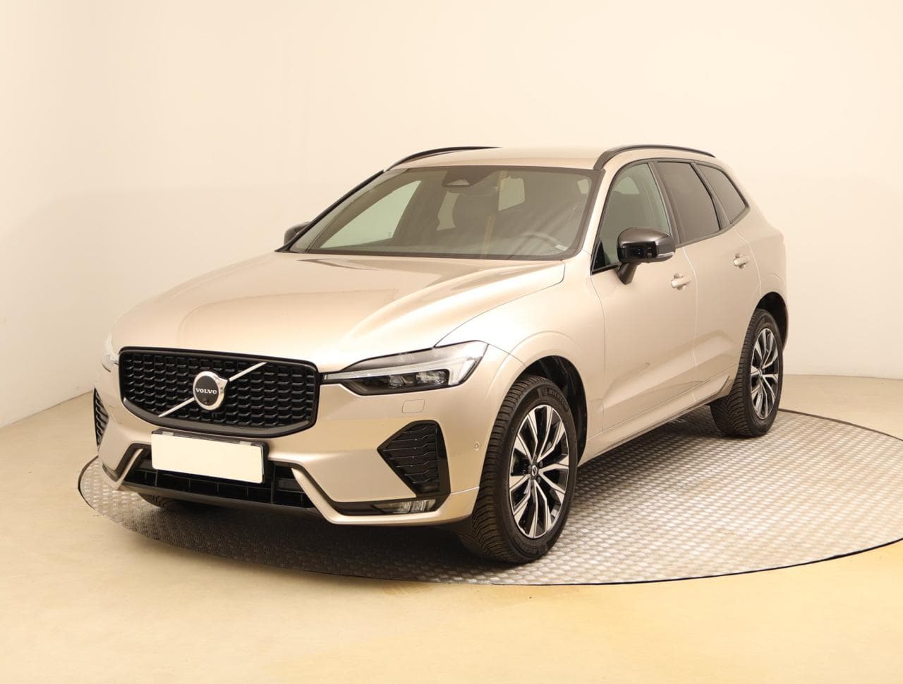 2023 Volvo XC60 - 3
