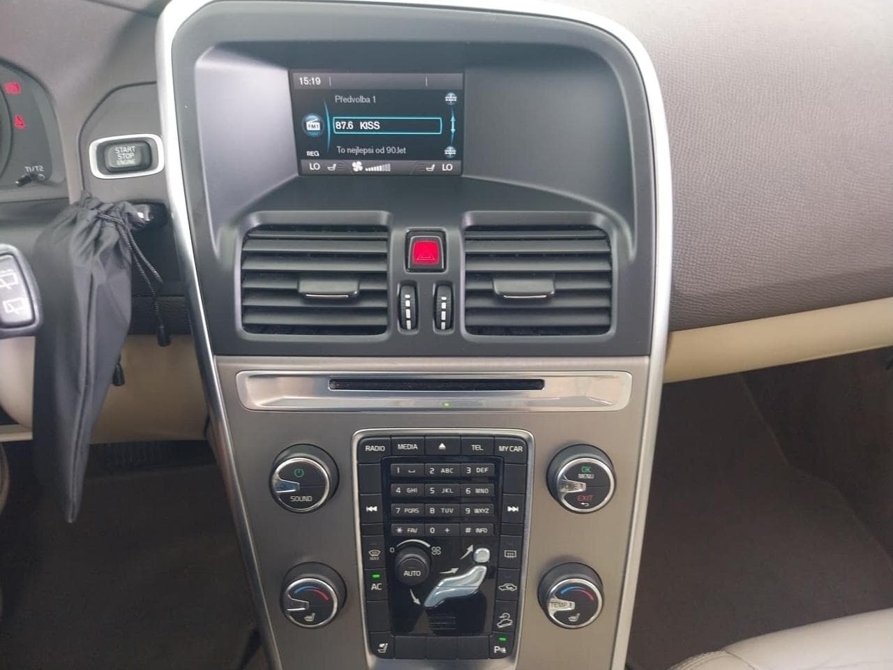 2012 Volvo XC60 - 18