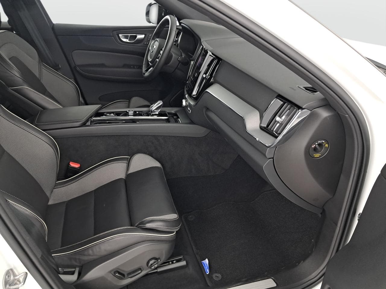 2024 Volvo XC60 - 12