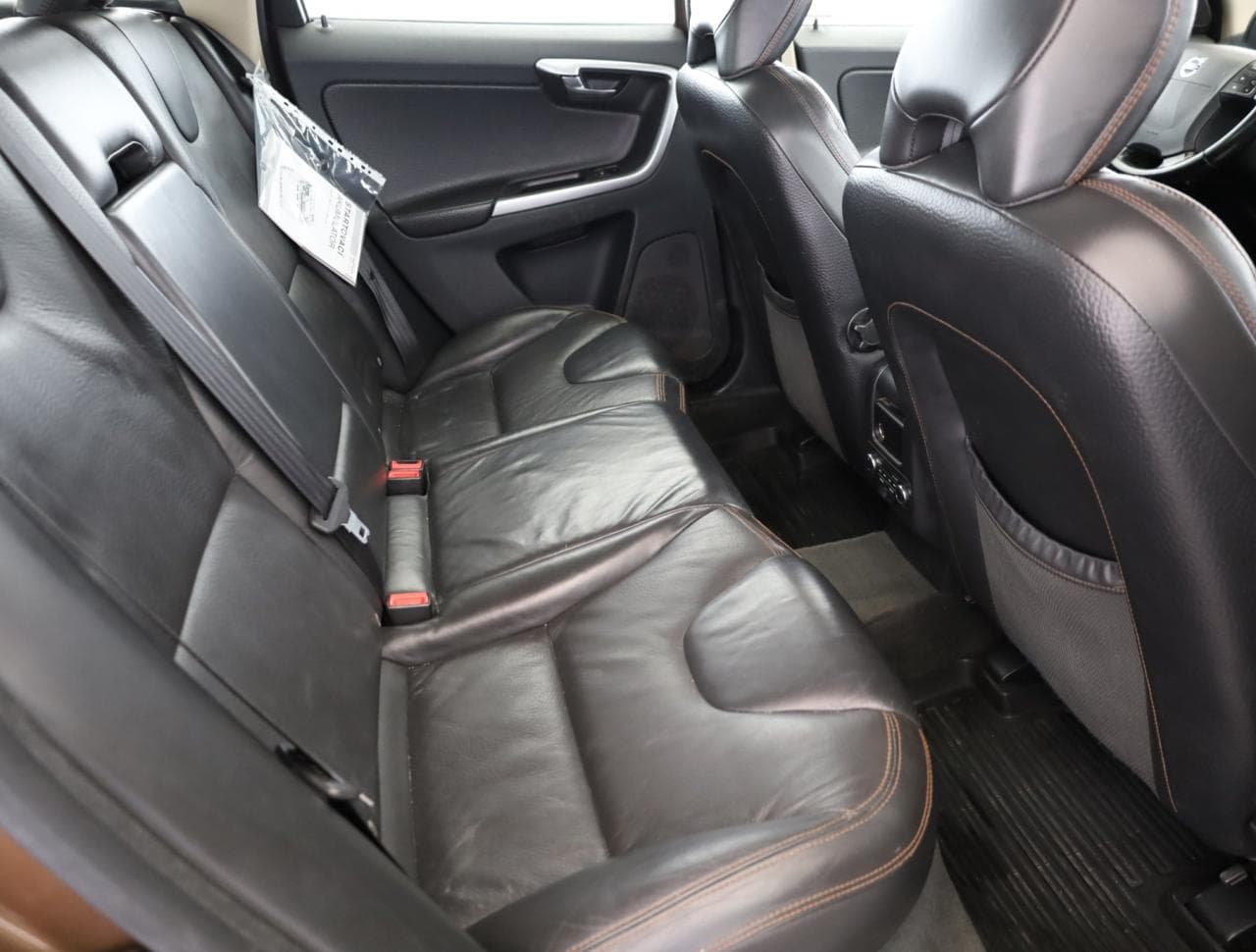 2008 Volvo XC60 - 11