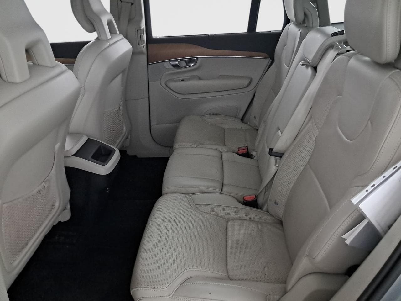 2018 Volvo XC90 - 28