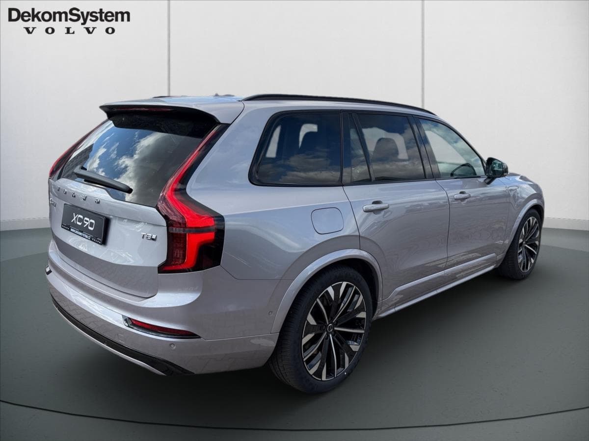 2026 Volvo XC90 - 3