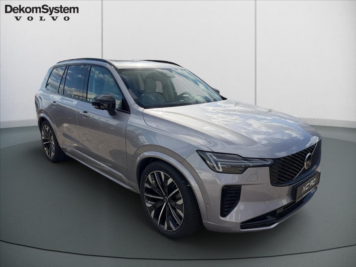 2026 Volvo XC90 - 2