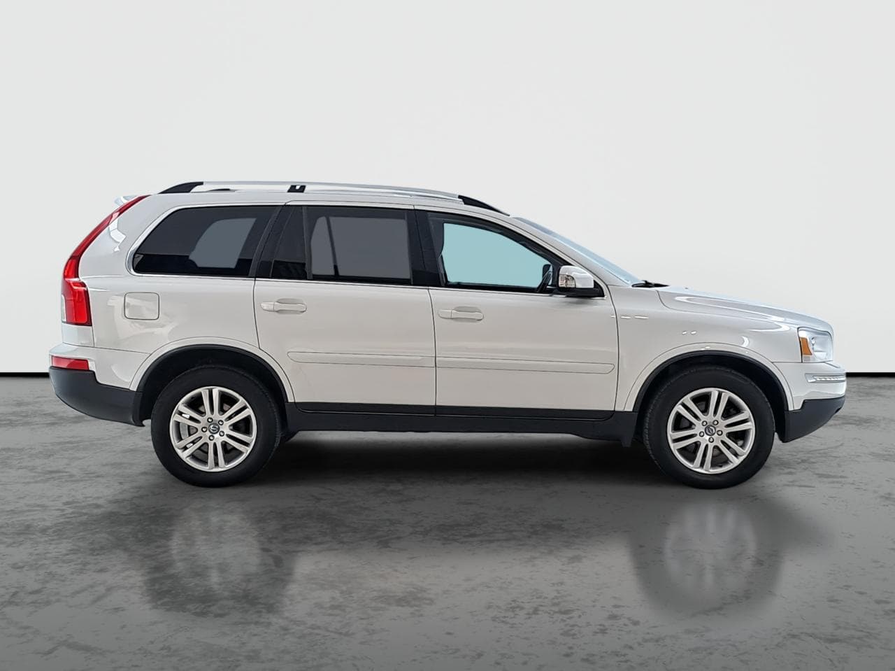 2011 Volvo XC90 - 8