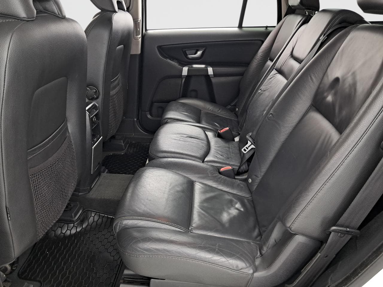 2011 Volvo XC90 - 15