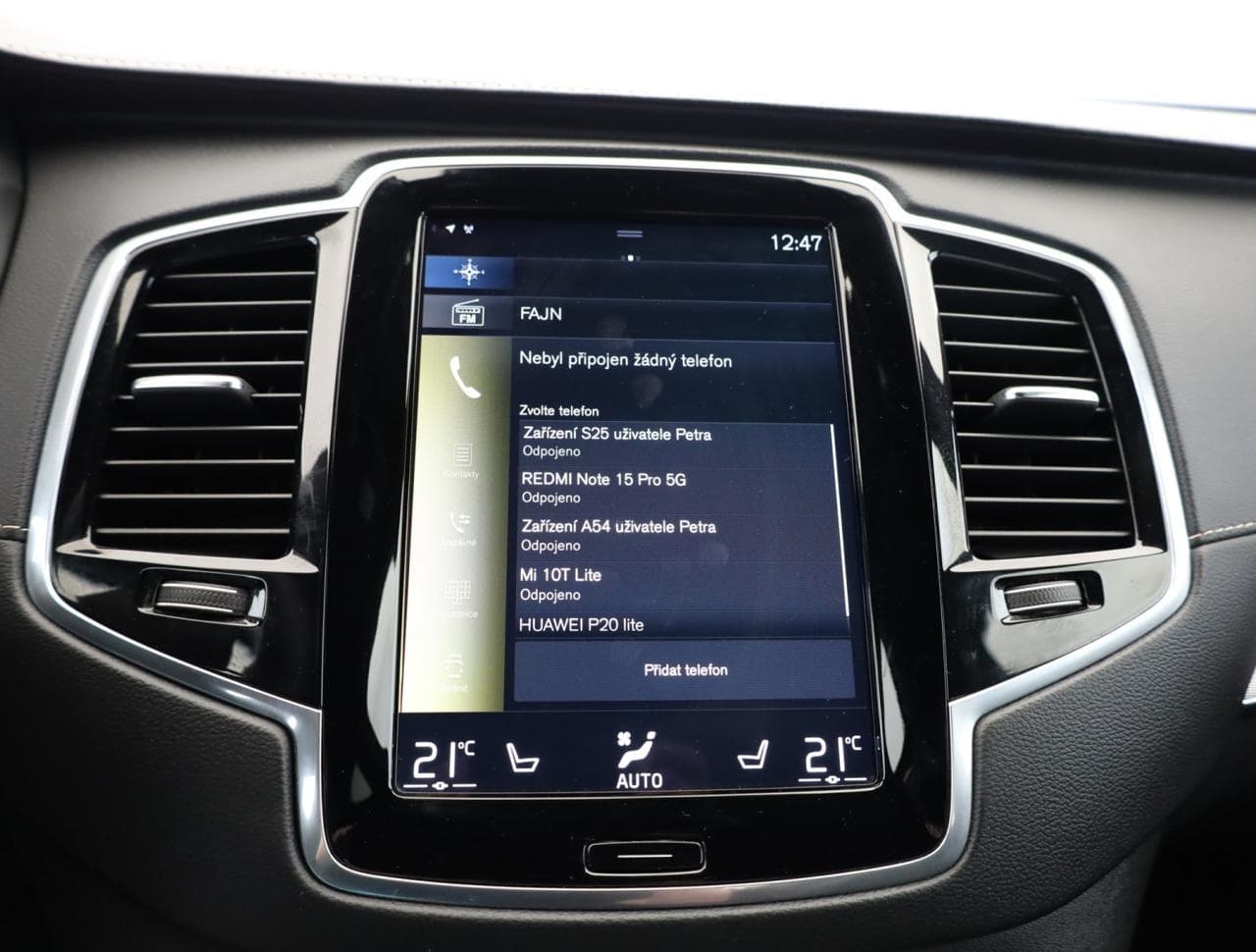 2021 Volvo XC90 - 18