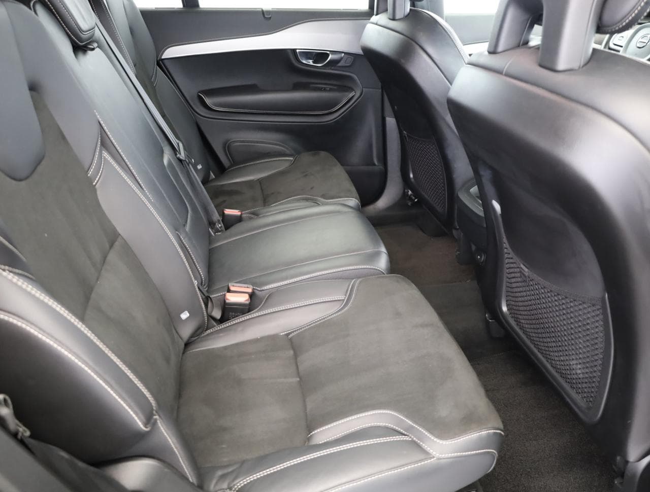 2021 Volvo XC90 - 11