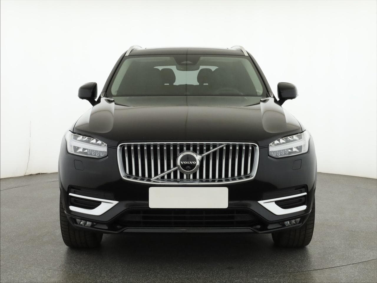 2022 Volvo XC90 - 2