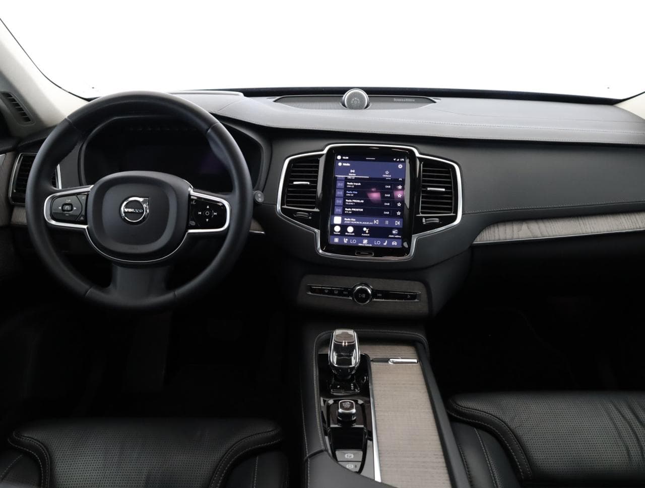 2022 Volvo XC90 - 9