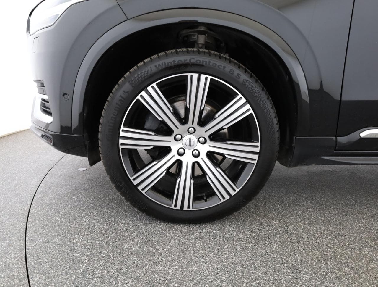 2022 Volvo XC90 - 18