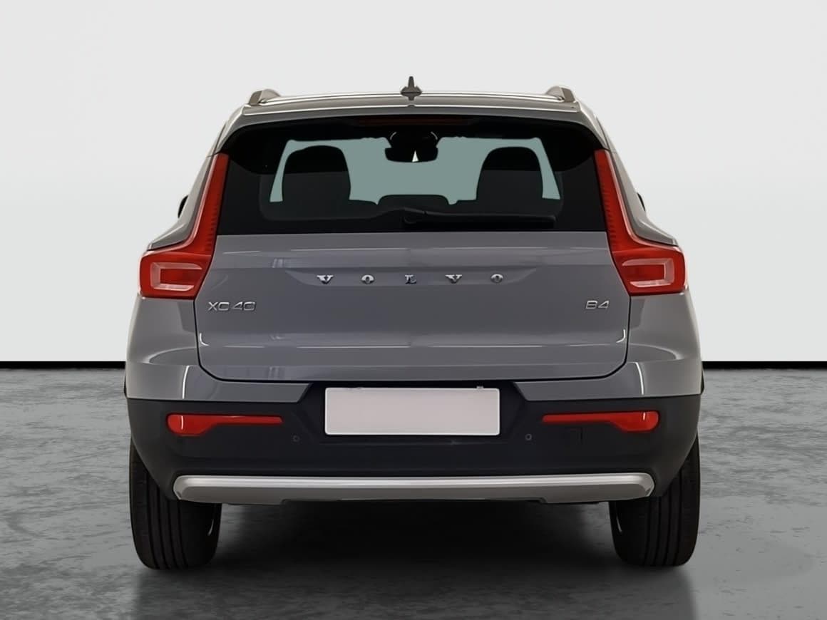 2024 Volvo XC40 - 6