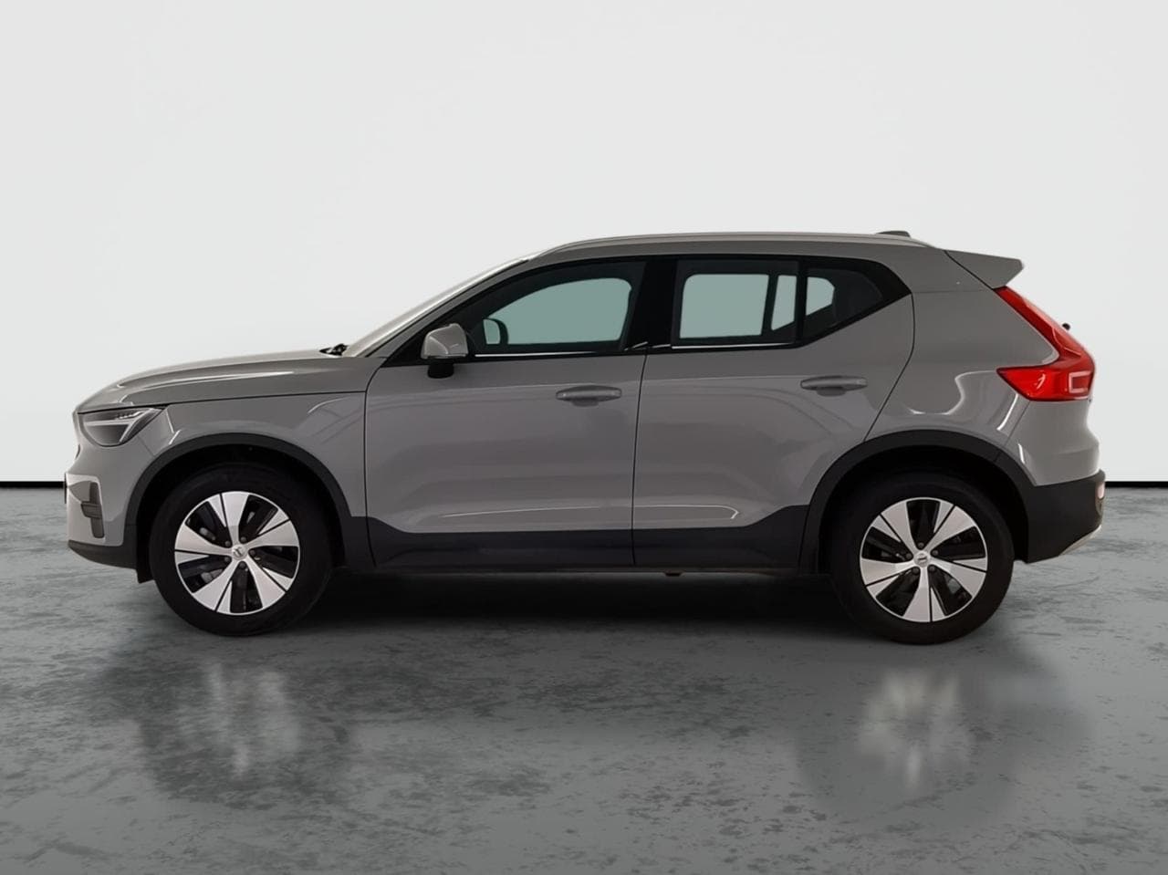 2024 Volvo XC40 - 4