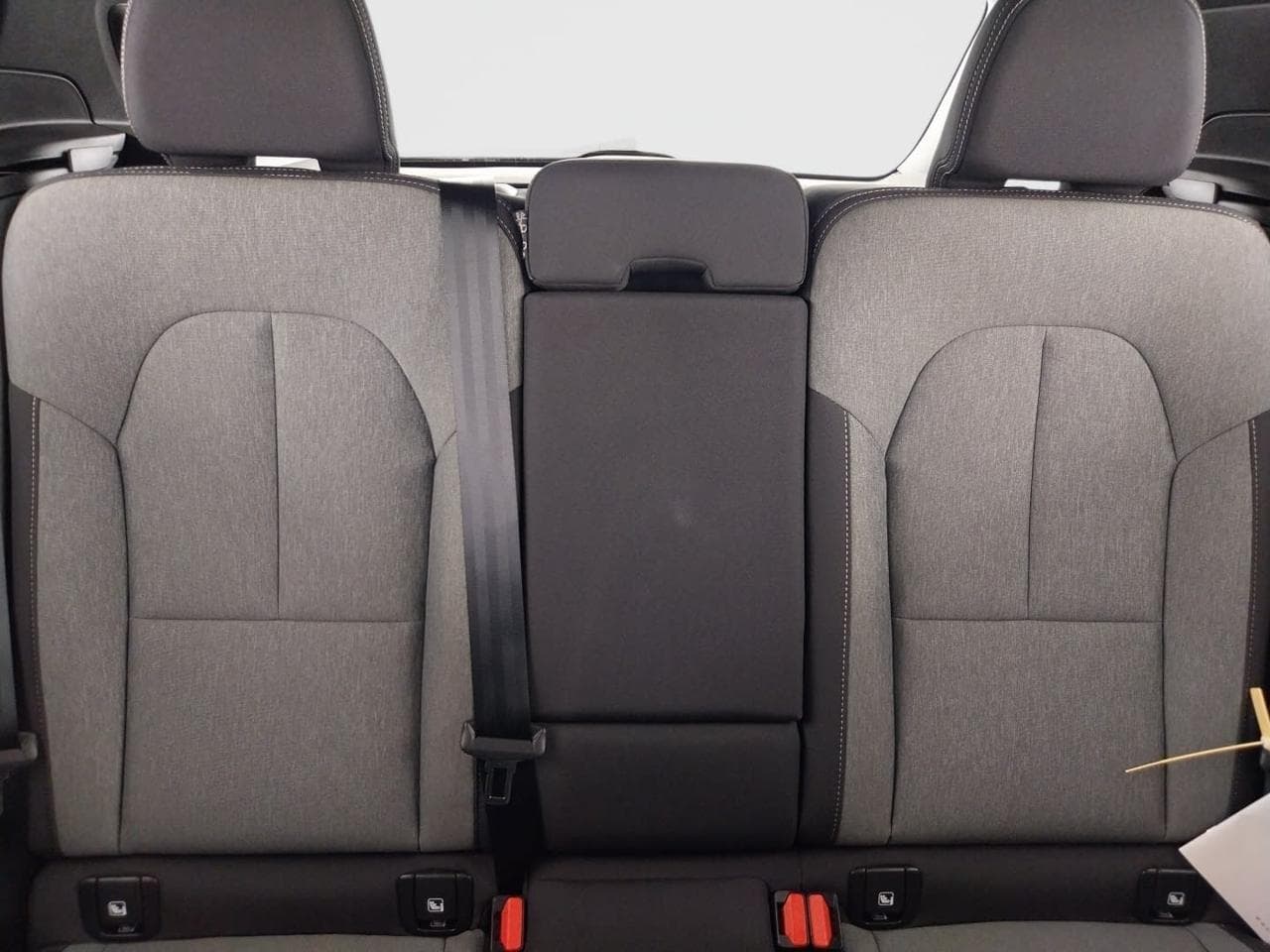 2024 Volvo XC40 - 14