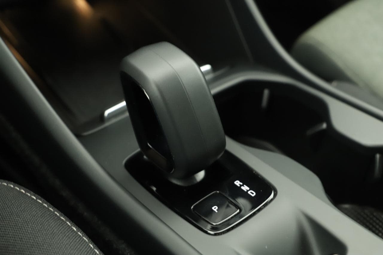 2022 Volvo XC40 - 19