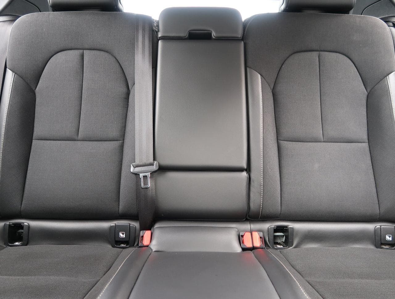 2019 Volvo XC40 - 14