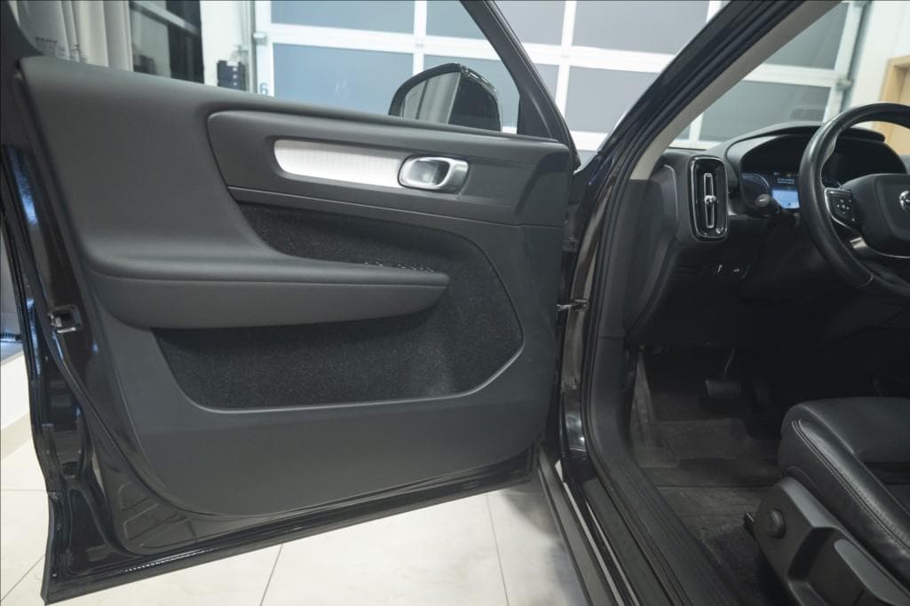 2018 Volvo XC40 - 20
