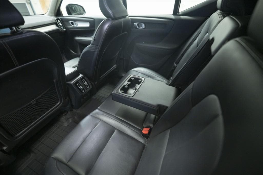 2018 Volvo XC40 - 17