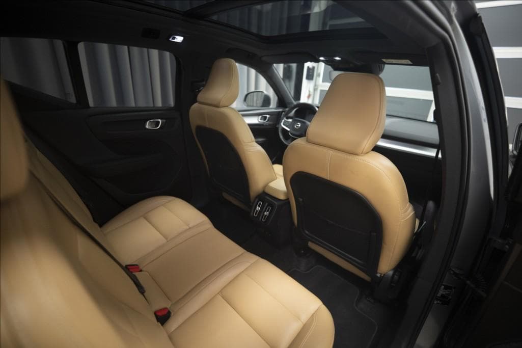 2018 Volvo XC40 - 13
