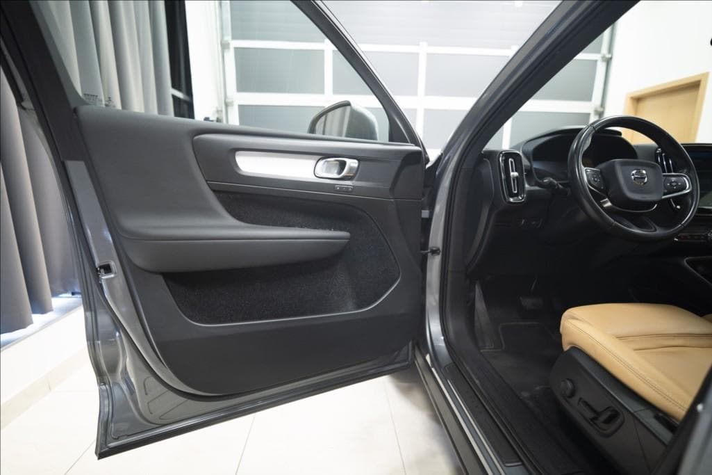 2018 Volvo XC40 - 18