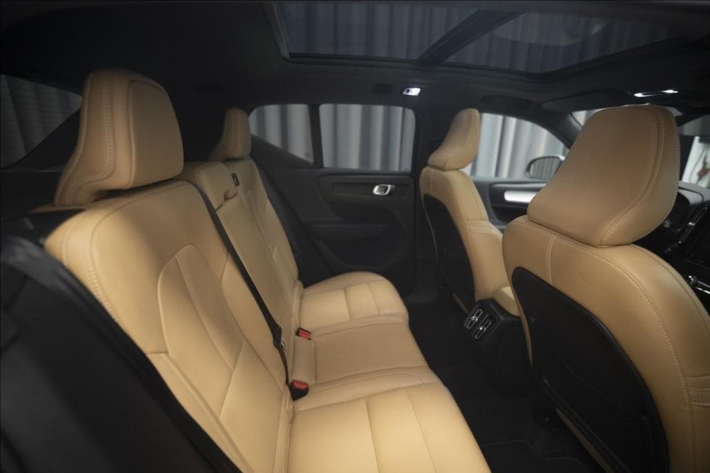 2018 Volvo XC40 - 14