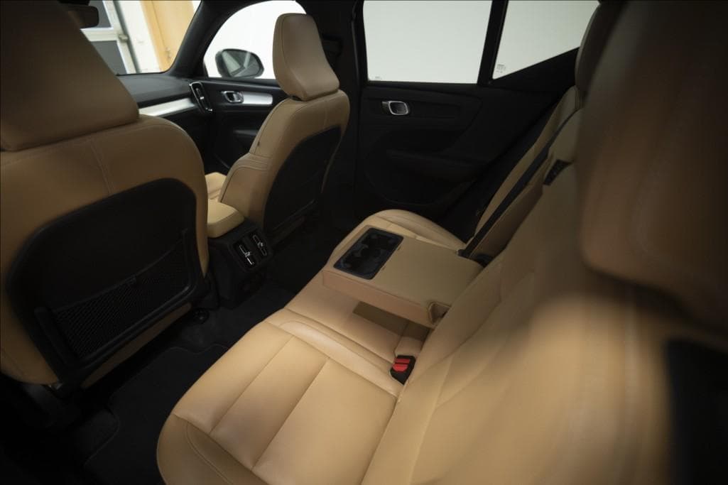 2018 Volvo XC40 - 16