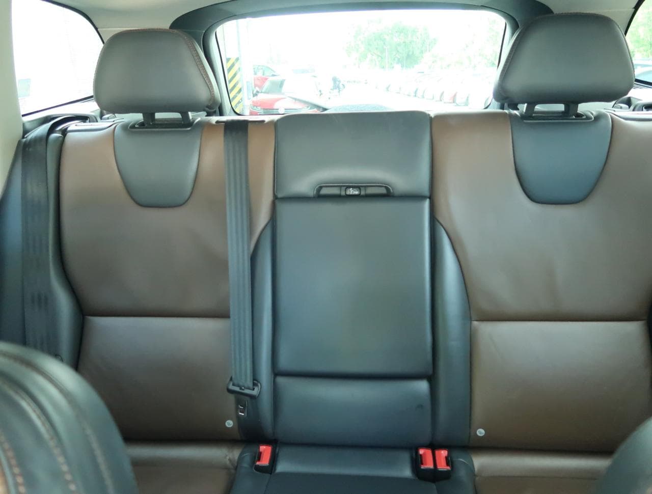 2014 Volvo XC60 - 14