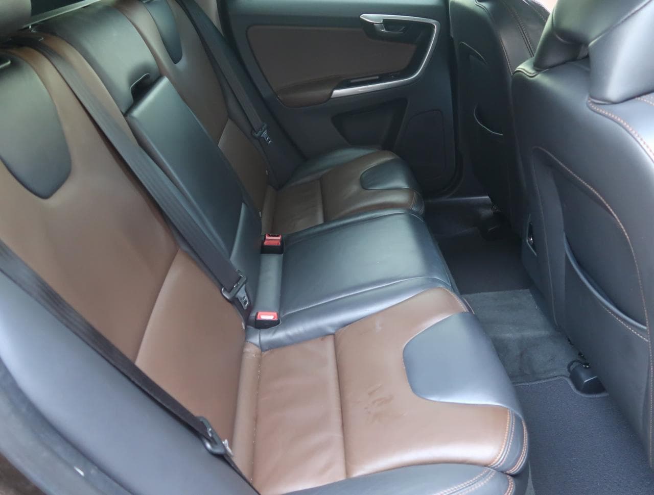 2014 Volvo XC60 - 13