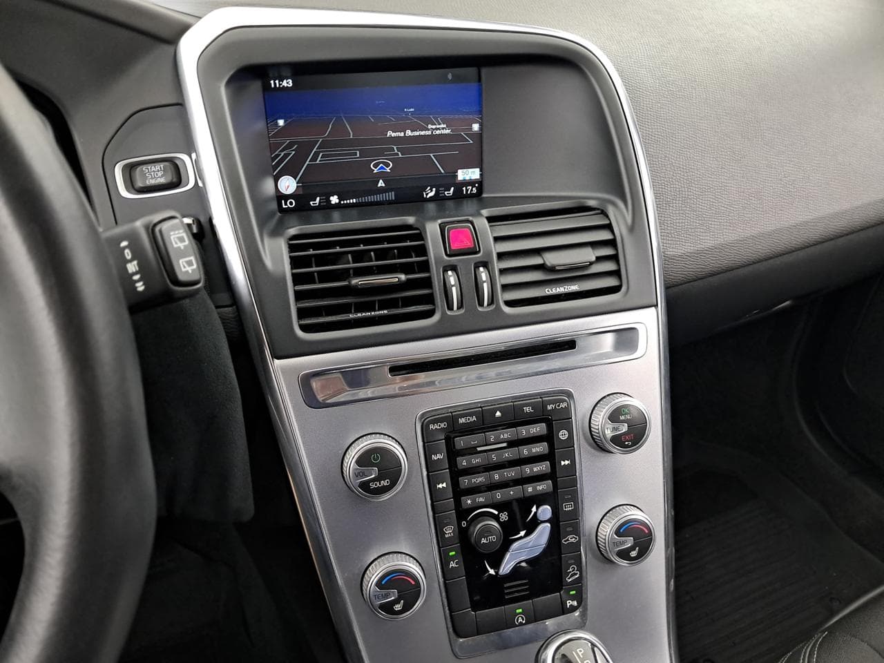 2016 Volvo XC60 - 18